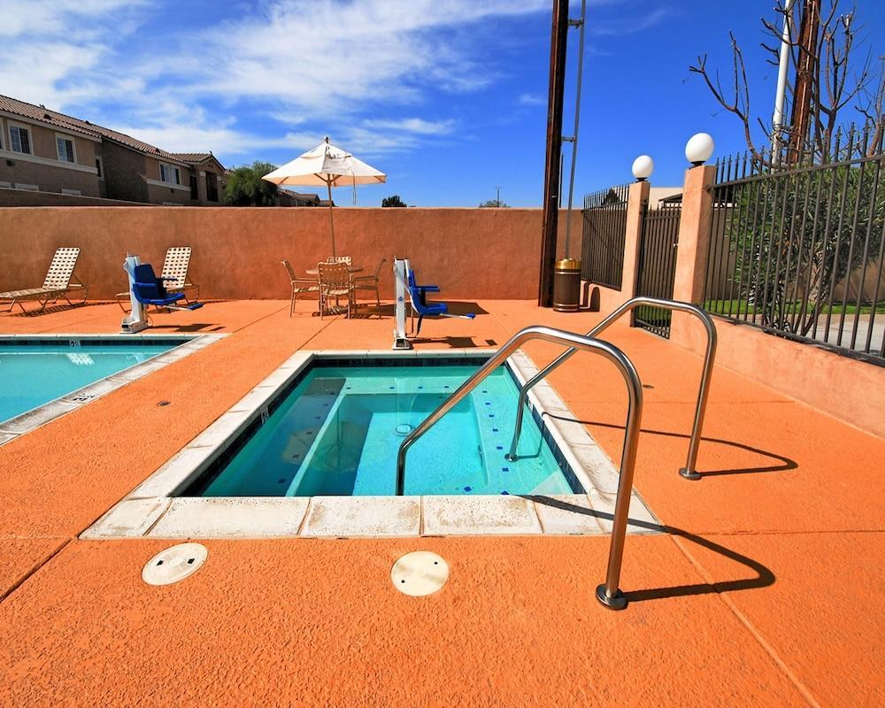 Best Western Plus Main Street Inn Brawley Extérieur photo